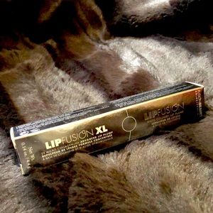 Fusion Beauty LipFusion XL Lip Plumping Therapy